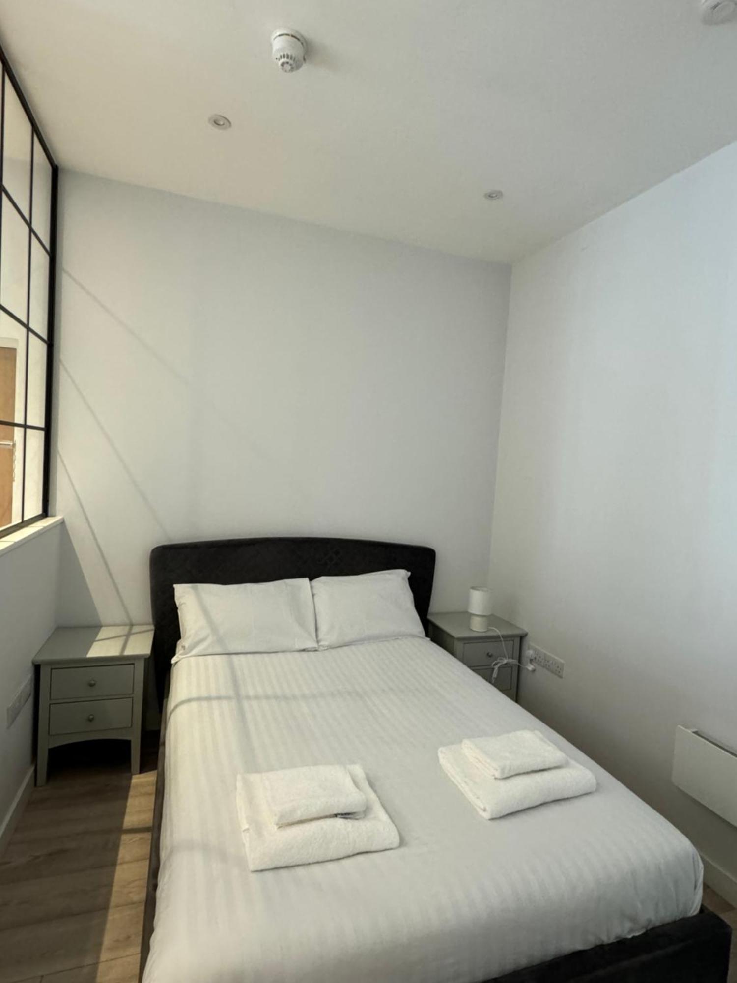 Armyn House Apartments, Your Coastal Escape In Falmouth Ngoại thất bức ảnh